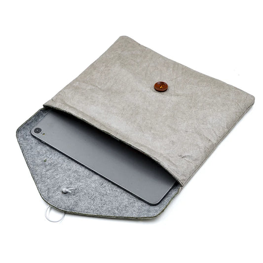 Quoko Vintage Button Style Tyvek Sleeve - 13" Tablet